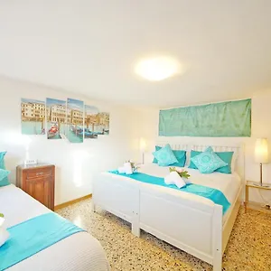 campo-san-polo-apartment-rialto.hotelinveneto.com/