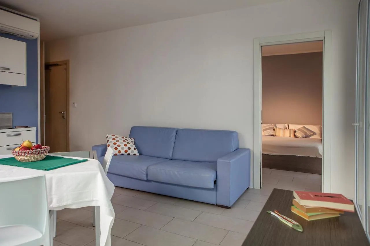 Residence Sunrise Cesenatico 2*,