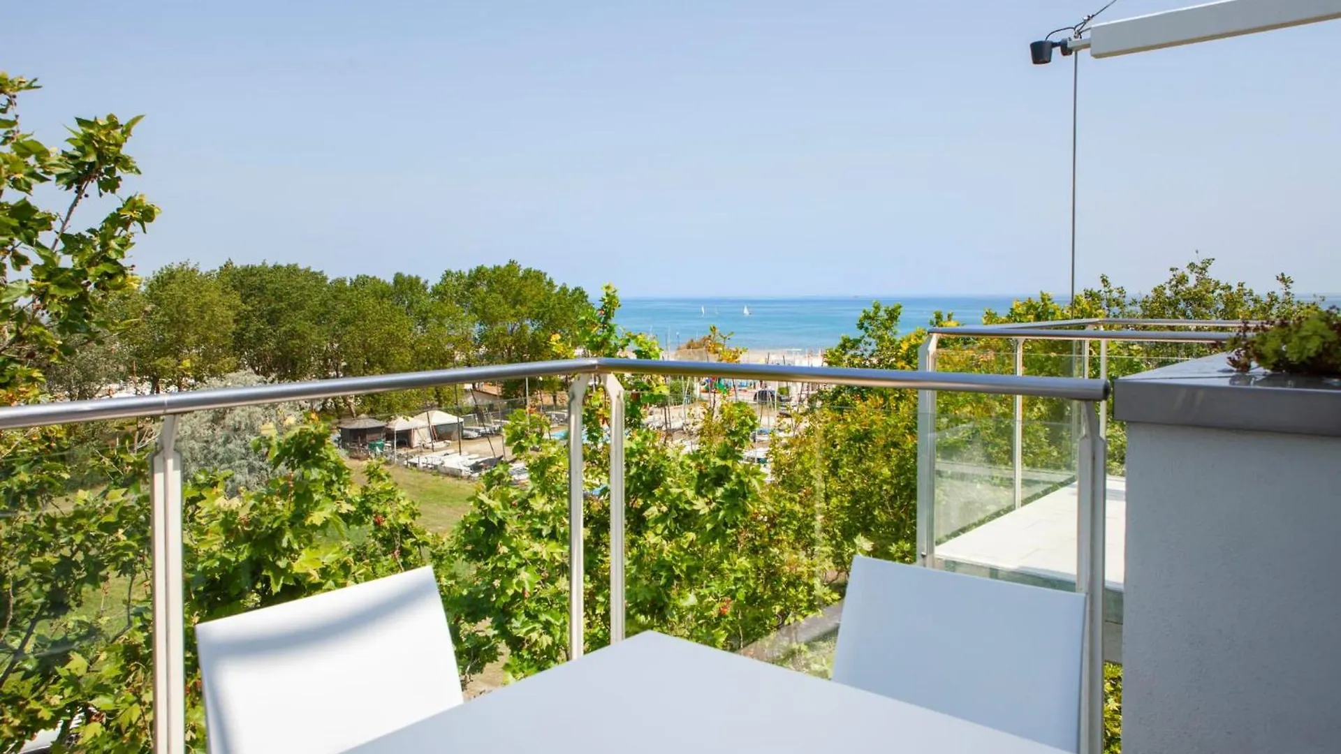Residence Sunrise Cesenatico 2*,  Italia